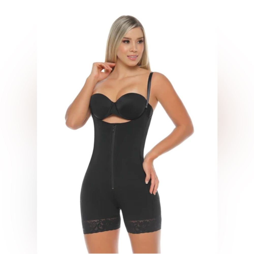 NWT Fajas high back girdle butt lifter